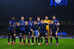 爱游戏中国官网-热刺主场战胜本菲卡，成功晋级欧冠四分之一决赛