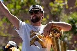 爱游戏app-洪堡海姆惊艳表现，引发球迷热议的简单介绍