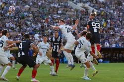 爱游戏官网-国米擒下实力强劲对手，掌握比赛节奏