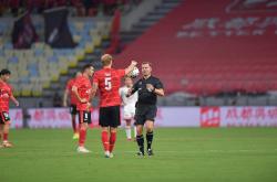 爱游戏体育直播-关于阿塞拜疆球队勇往直前，亚冠赛事精彩不断的信息