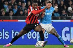 那不勒斯客场战胜乌迪内斯，豪取三分