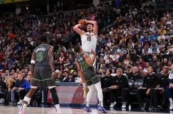 爱游戏官网-国王主场击败尼克斯，霍乐迪砍下25分，尼克斯表现疲软的简单介绍