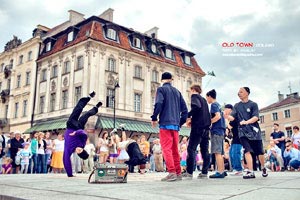 曼联欧冠黯然出局，滕哈赫的“突破”之路任重道远