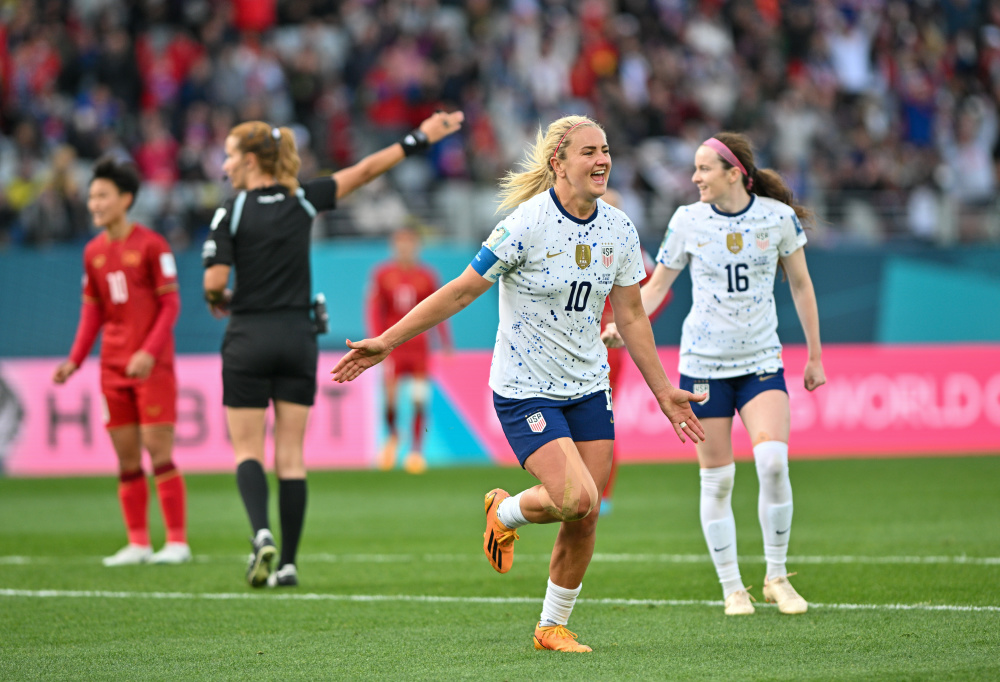 美国女足在世界杯预选赛中表现出色