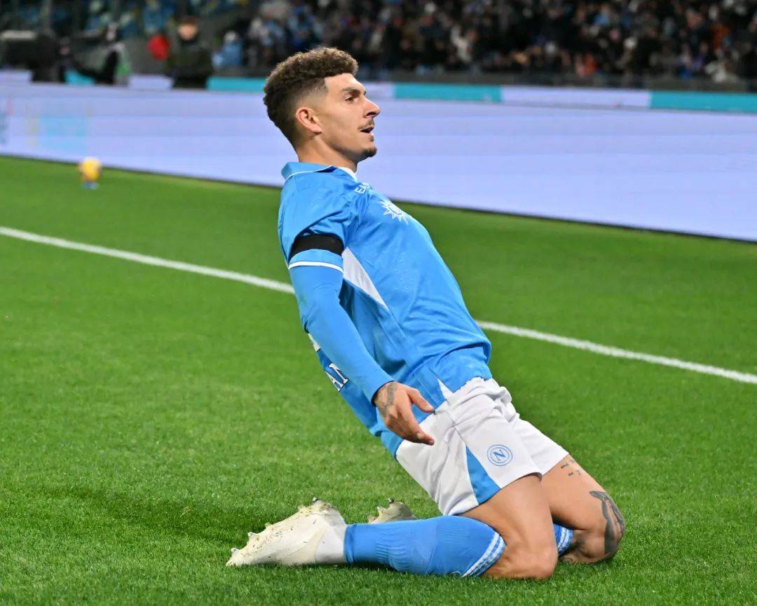 索萨绝杀，那不勒斯-险胜维罗纳