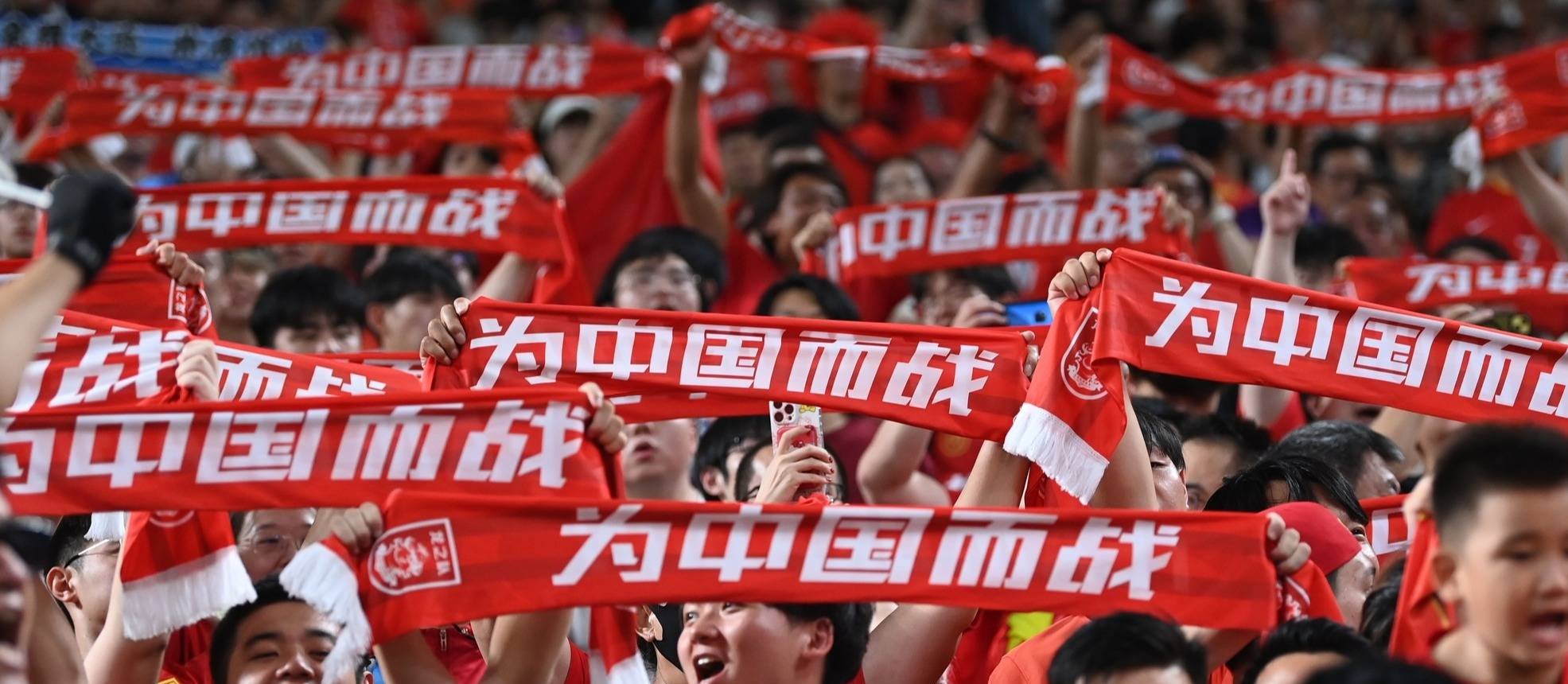 精彩比赛即将开幕,球迷翘首期待 精彩比赛即将开幕,球迷翘首期待