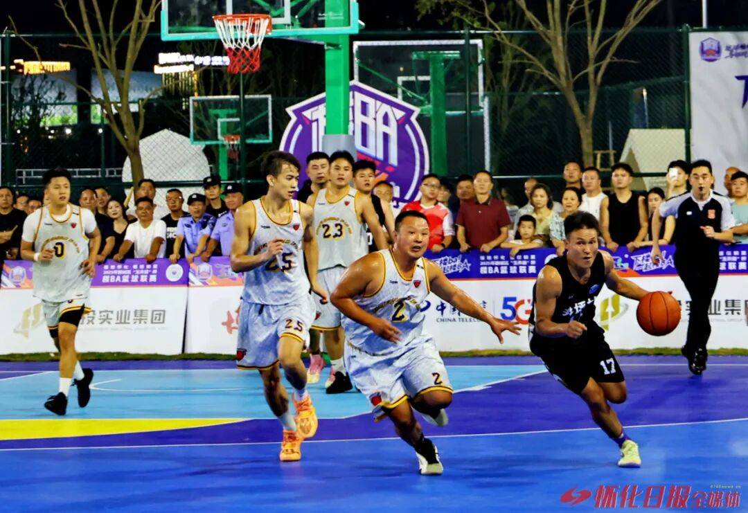 包含篮球爱好者热情参与粉丝互动活动,扩大影响力的词条 包含篮球爱好者热情参与粉丝互动活动,扩大影响力的词条