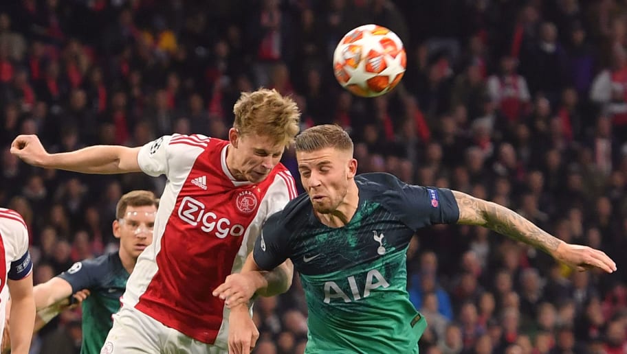 阿贾克斯淘汰热刺闯入国际杯四强