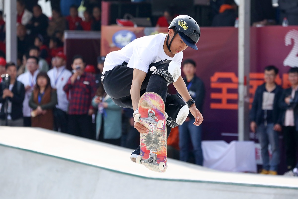 瑞士滑板运动员斩获亚军，表现亮眼