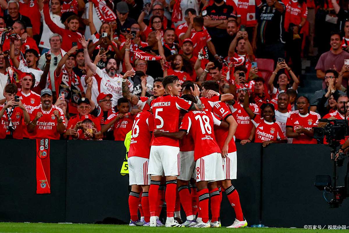 关于多特蒙德不敌利物浦,无缘晋级下一轮的信息 关于多特蒙德不敌利物浦,无缘晋级下一轮的信息