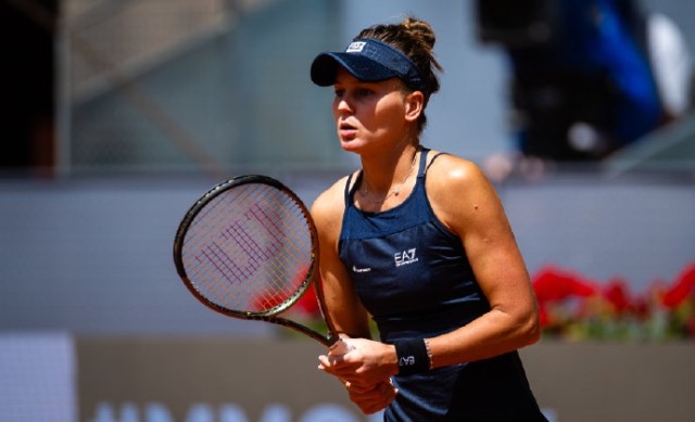 新西兰运动员实现逆袭，成功跻身四强