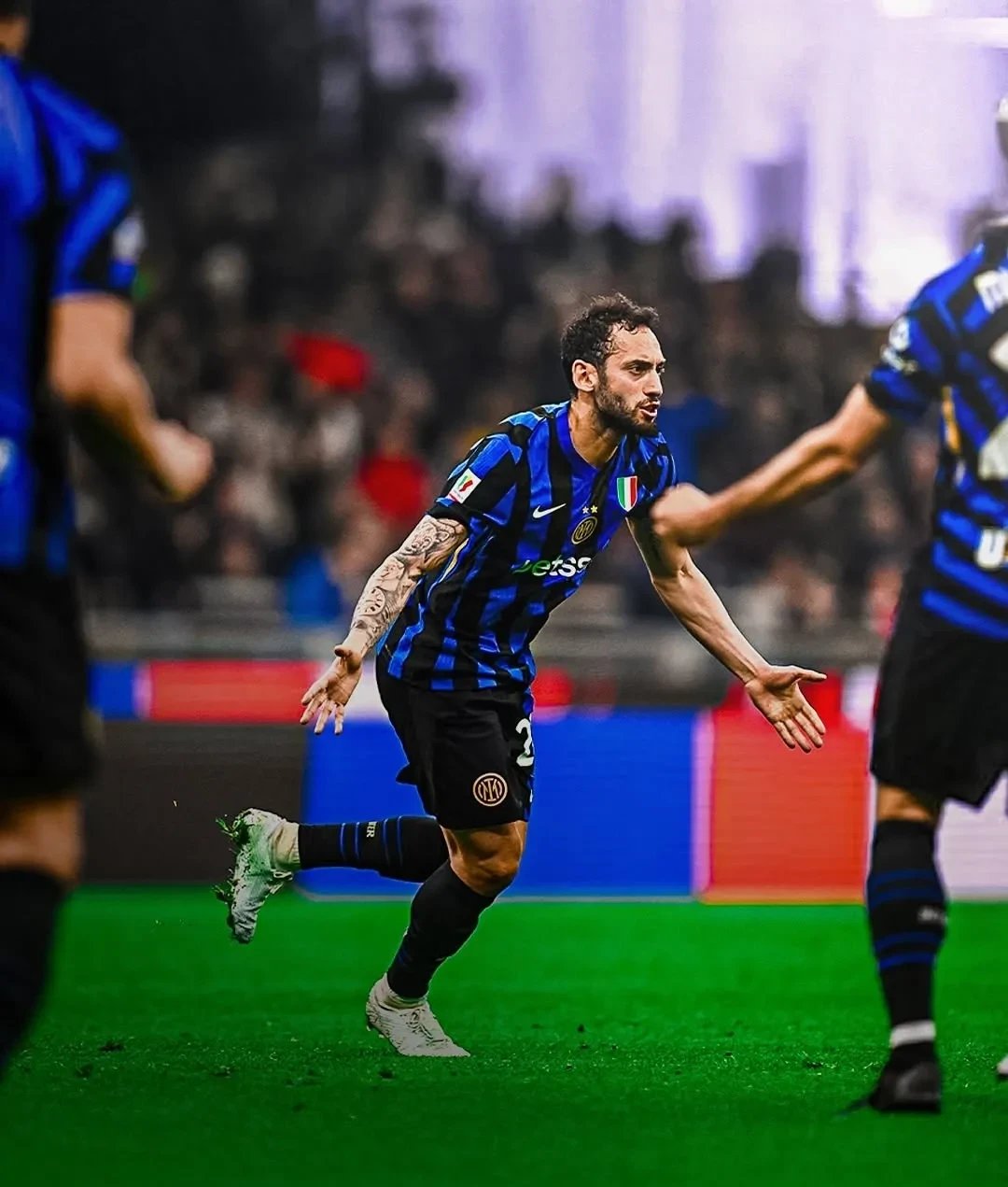 关于AC米兰前锋因伤缺席下一轮比赛的信息 关于AC米兰前锋因伤缺席下一轮比赛的信息