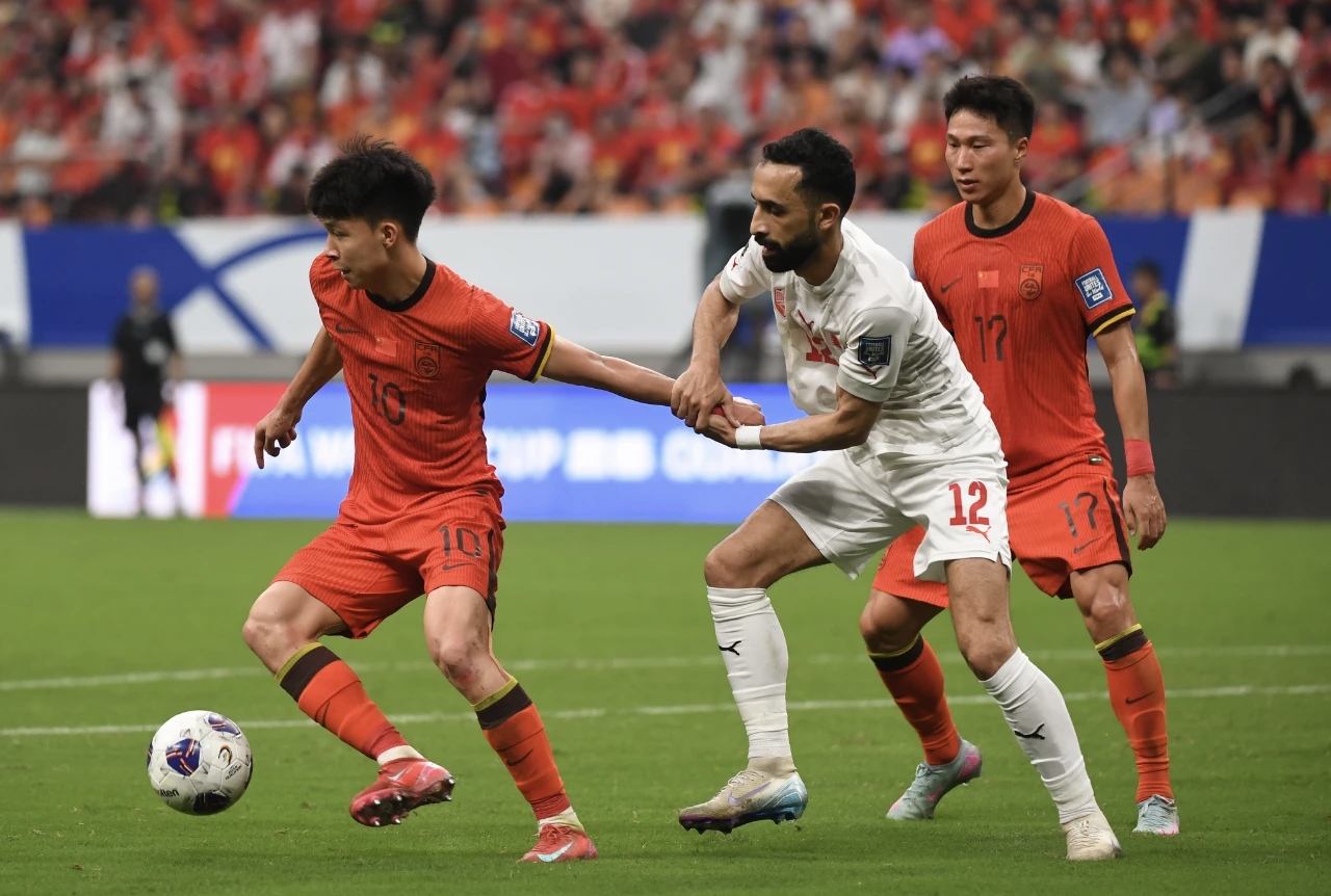 绝佳表现!国足掀翻对手进入国际比赛决赛 绝佳表现!国足掀翻对手进入国际比赛决赛